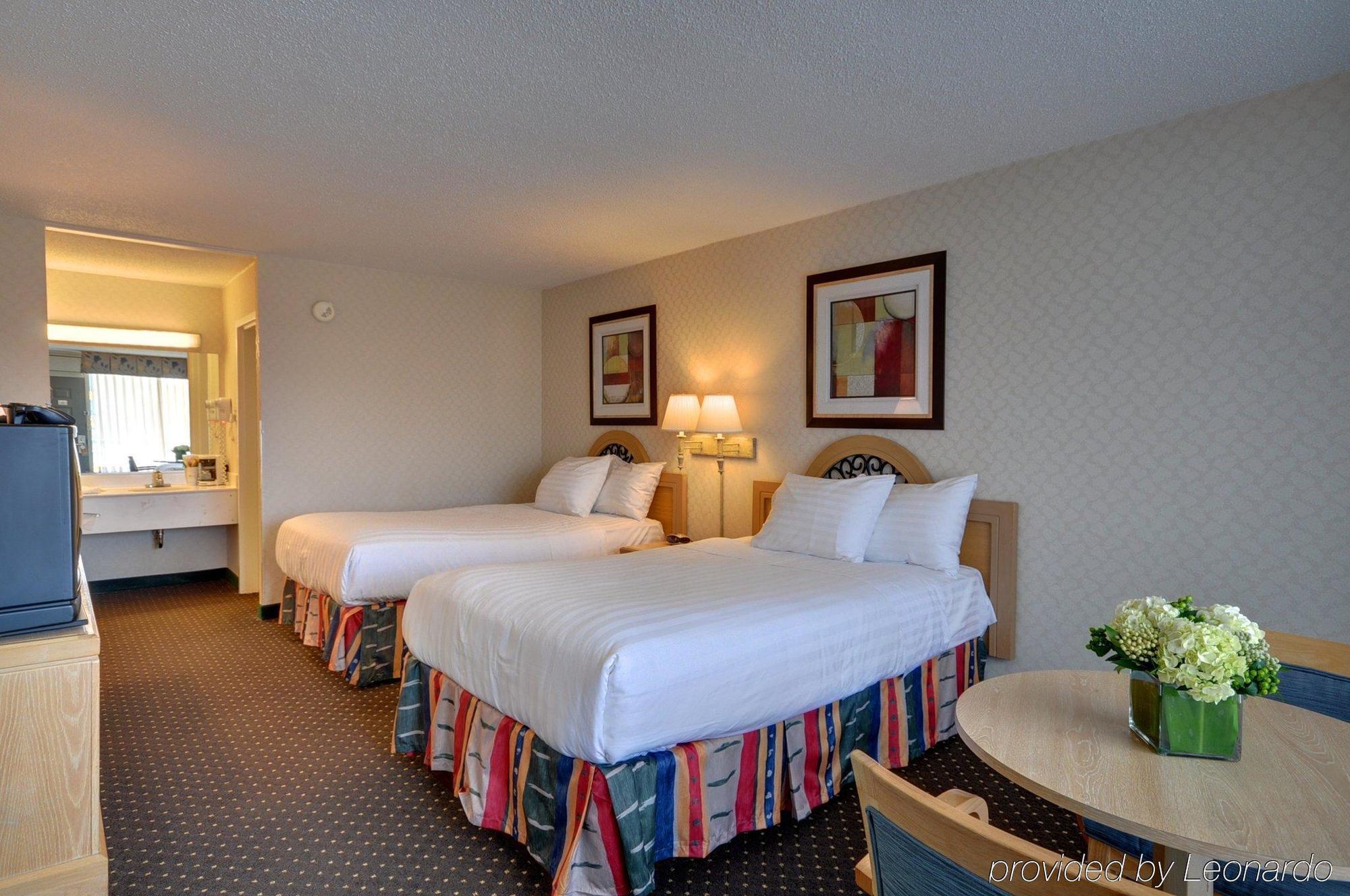 Red Roof Inn & Suites Dekalb Habitación foto