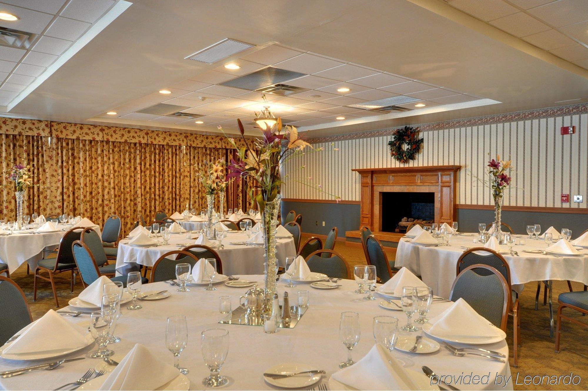 Red Roof Inn & Suites Dekalb Restaurante foto