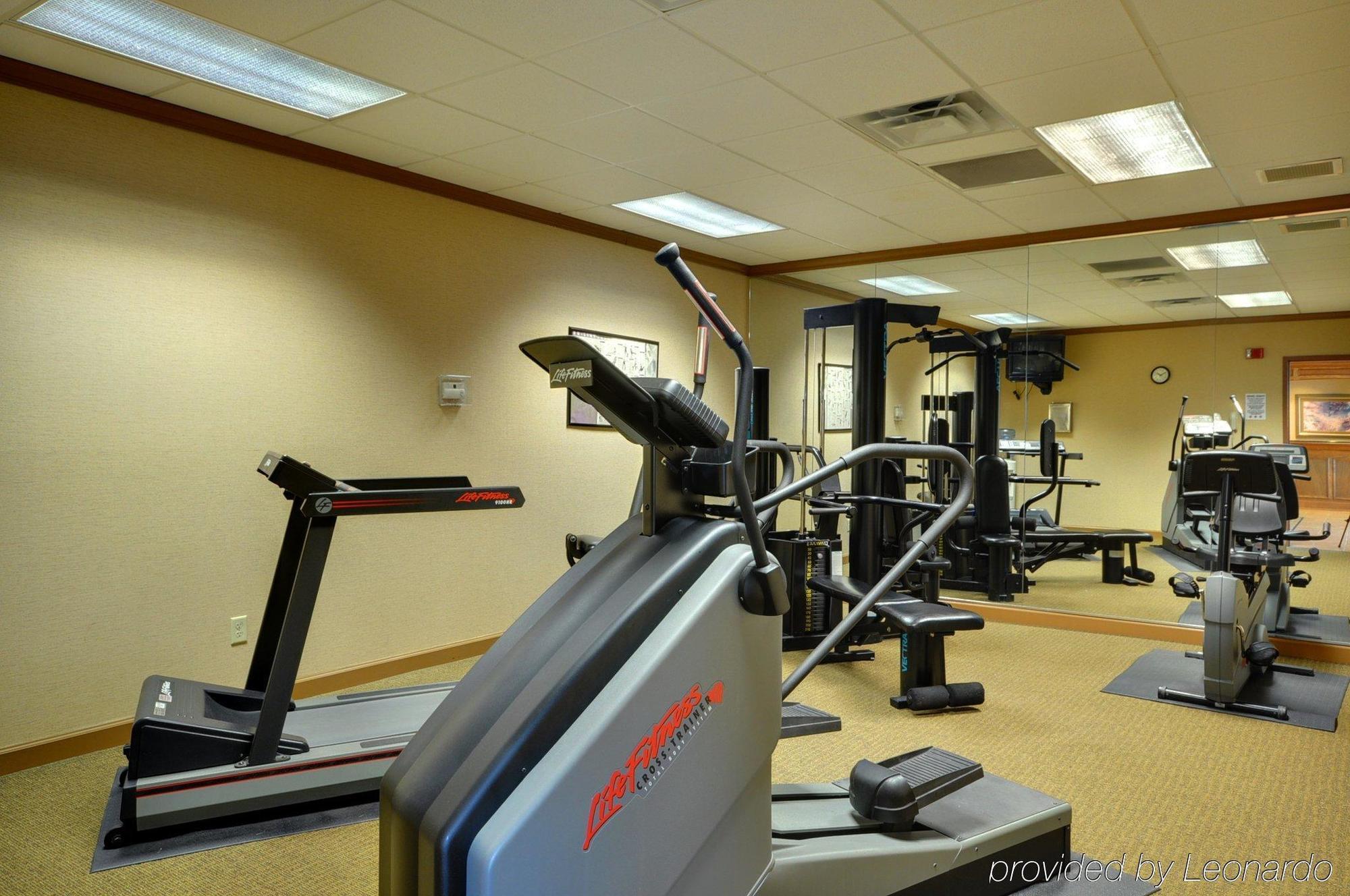 Red Roof Inn & Suites Dekalb Facilidades foto